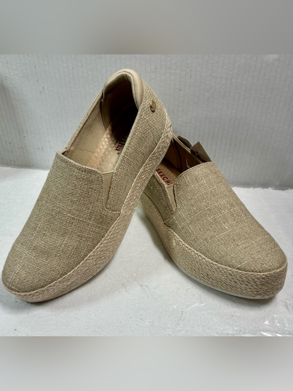 NWT Skechers Martha Stewart BOBS Sesame By The Bay Plataform Espadrille Sz. 9.5